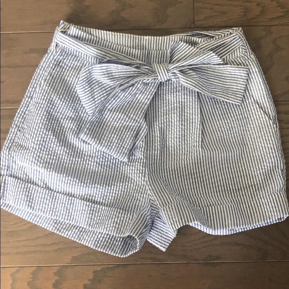 Linen shorts